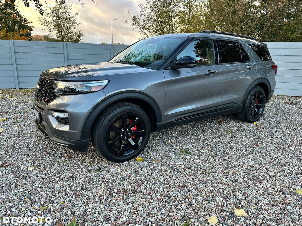 Ford Explorer - 4