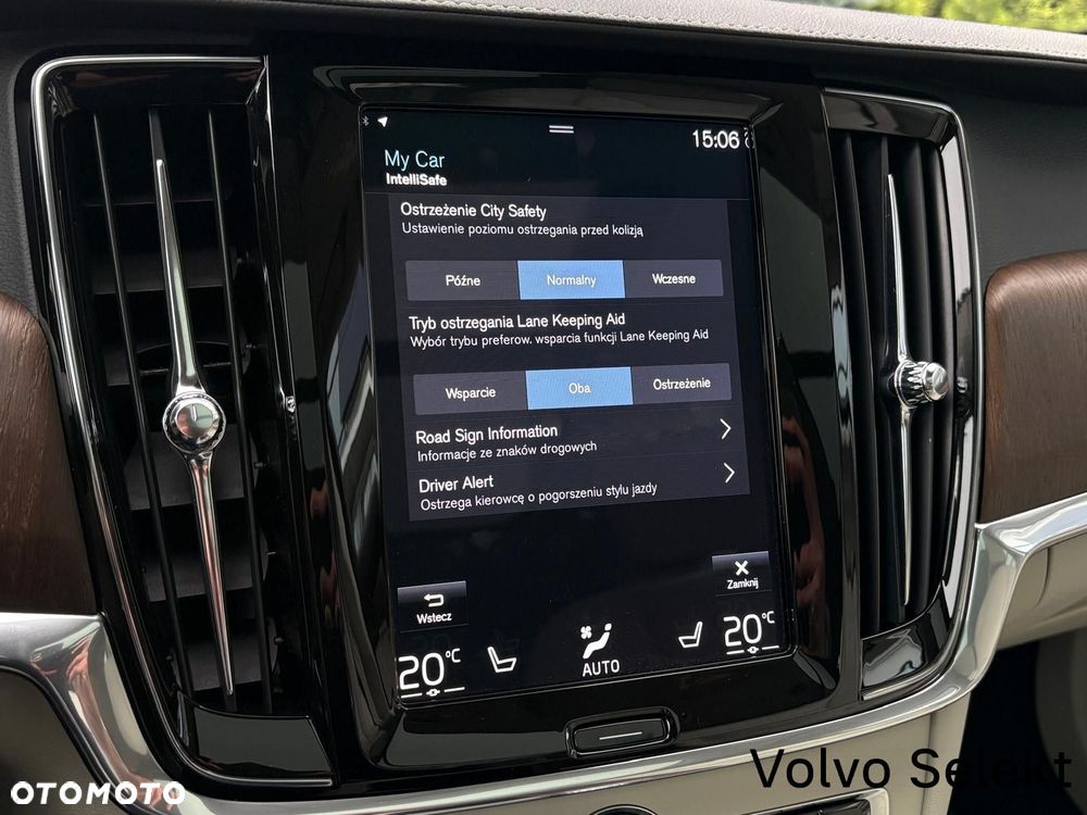 Volvo V90 Cross Country - 29
