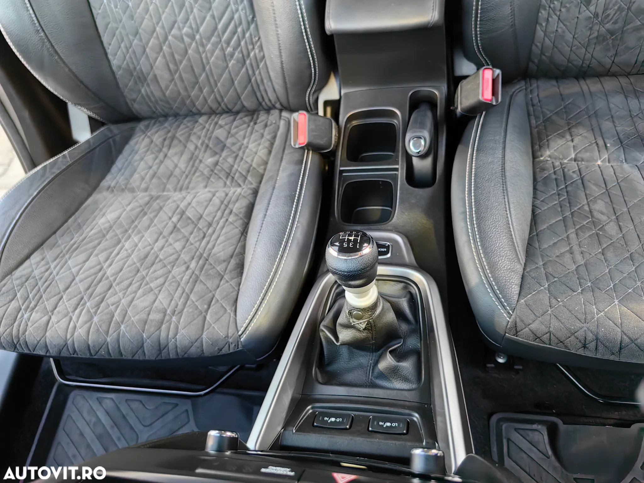 Suzuki Vitara 1.4 Boosterjet AllGrip MHEV Passion - 12