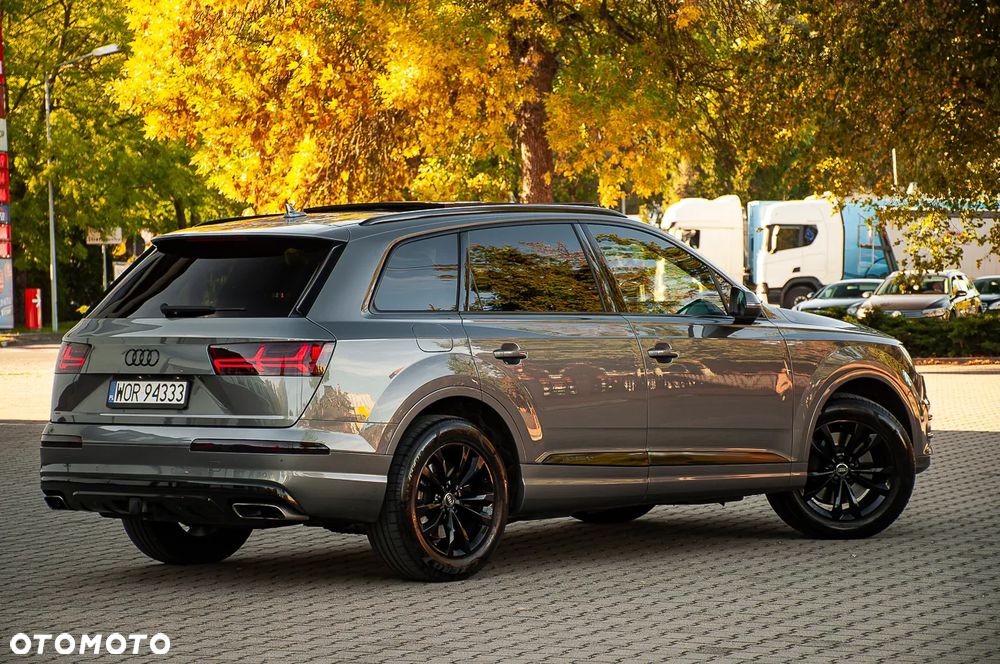 Audi Q7 - 13