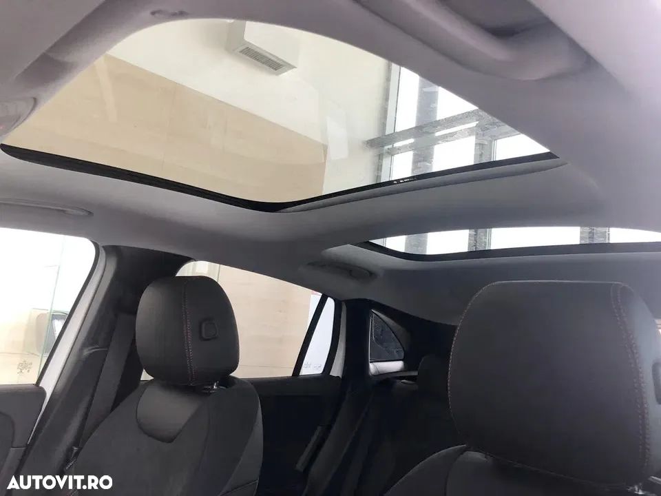 Mercedes-Benz EQA 250 - 14