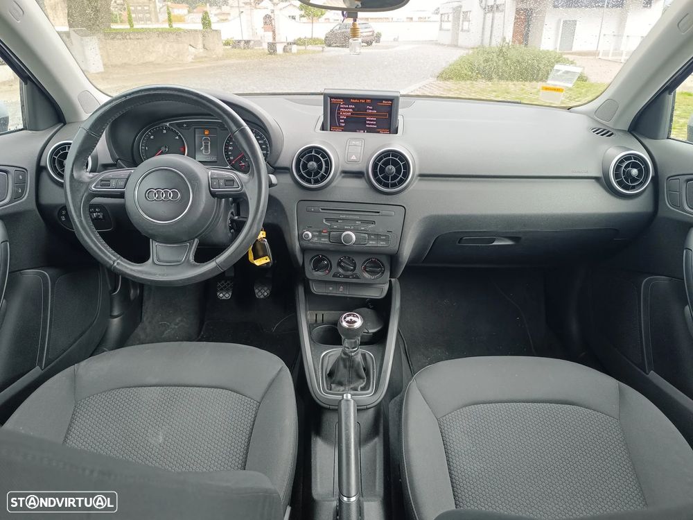 Audi A1 Sportback 1.6 TDI Advance - 9