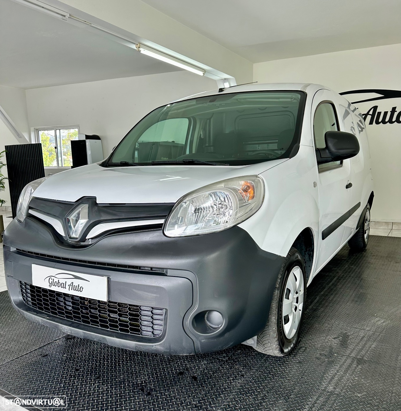 Renault Kangoo MAXI - 15
