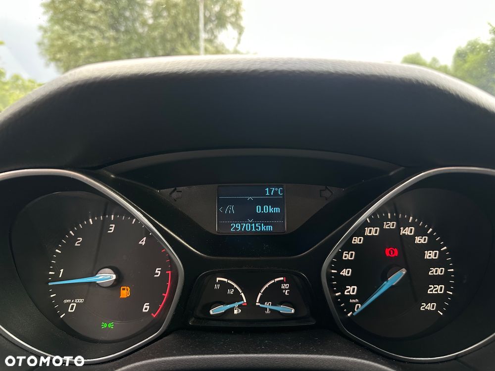 Ford Focus - 14