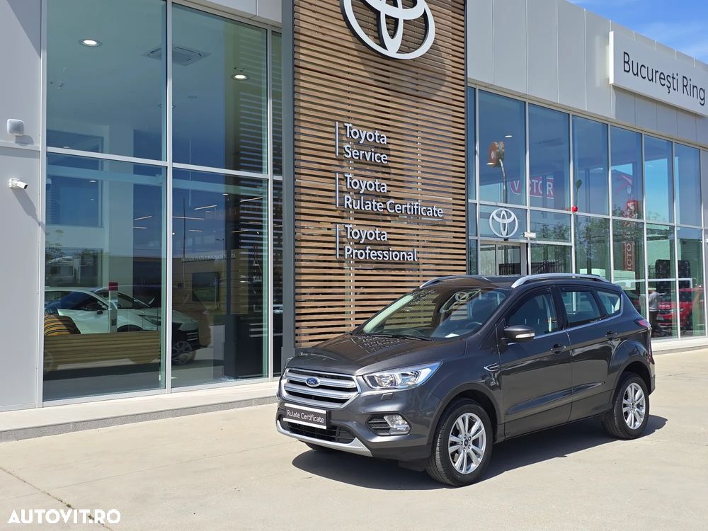 Ford Kuga 1.5 TDCi 2WD Titanium - 2