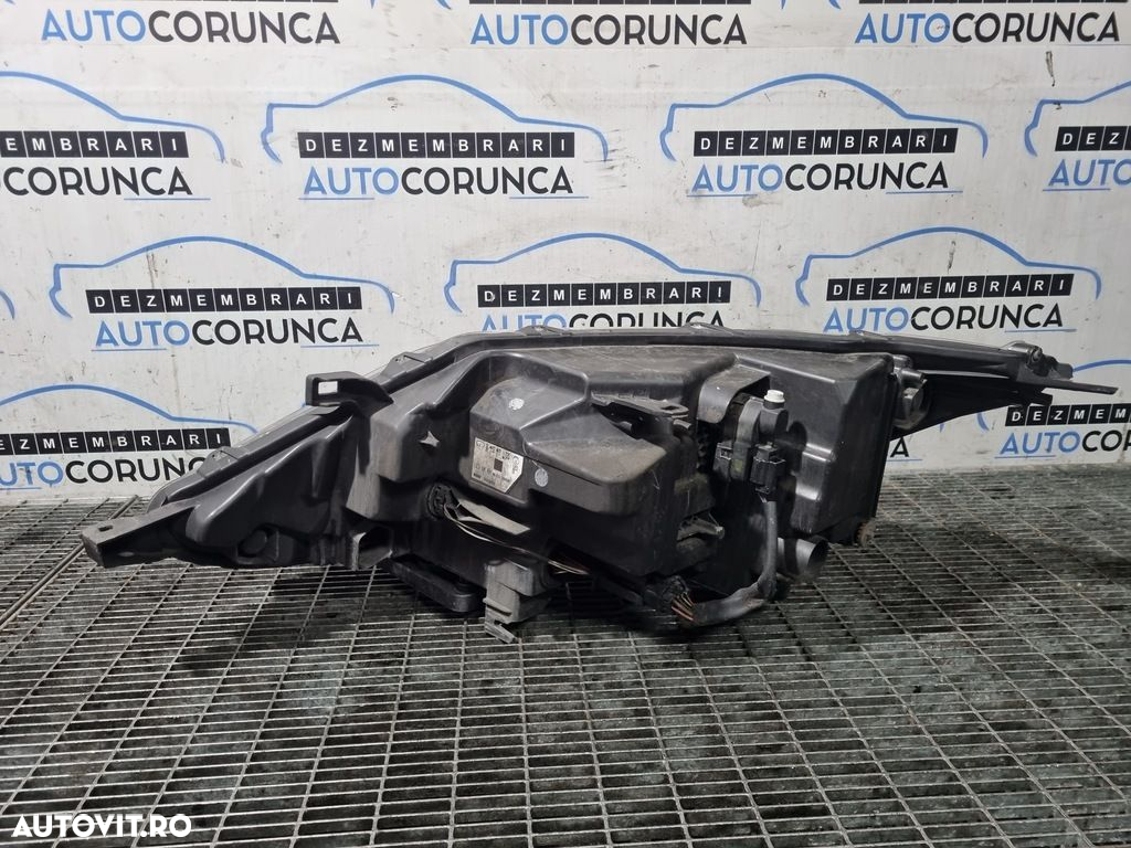 Far Dreapta Nissan Qashqai J11 2013 - 2017 SUV 4 Usi (1198) Cu lupă - 4