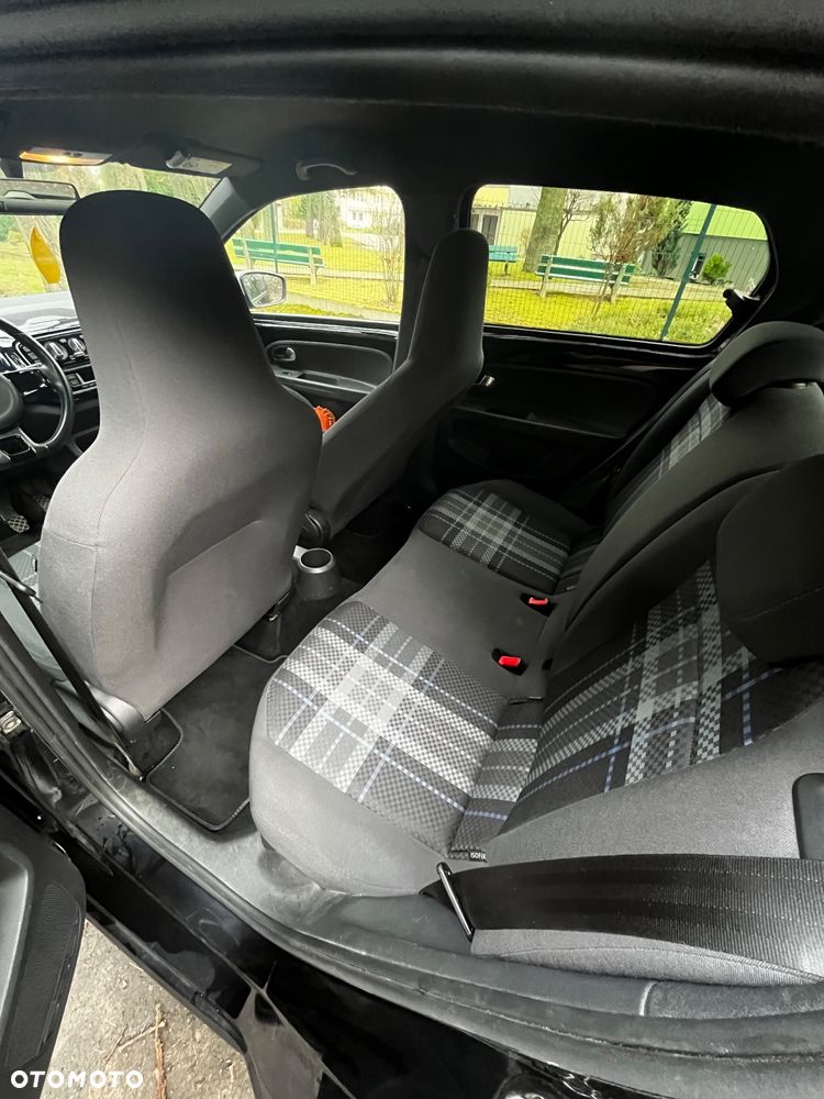 Volkswagen up! club - 7