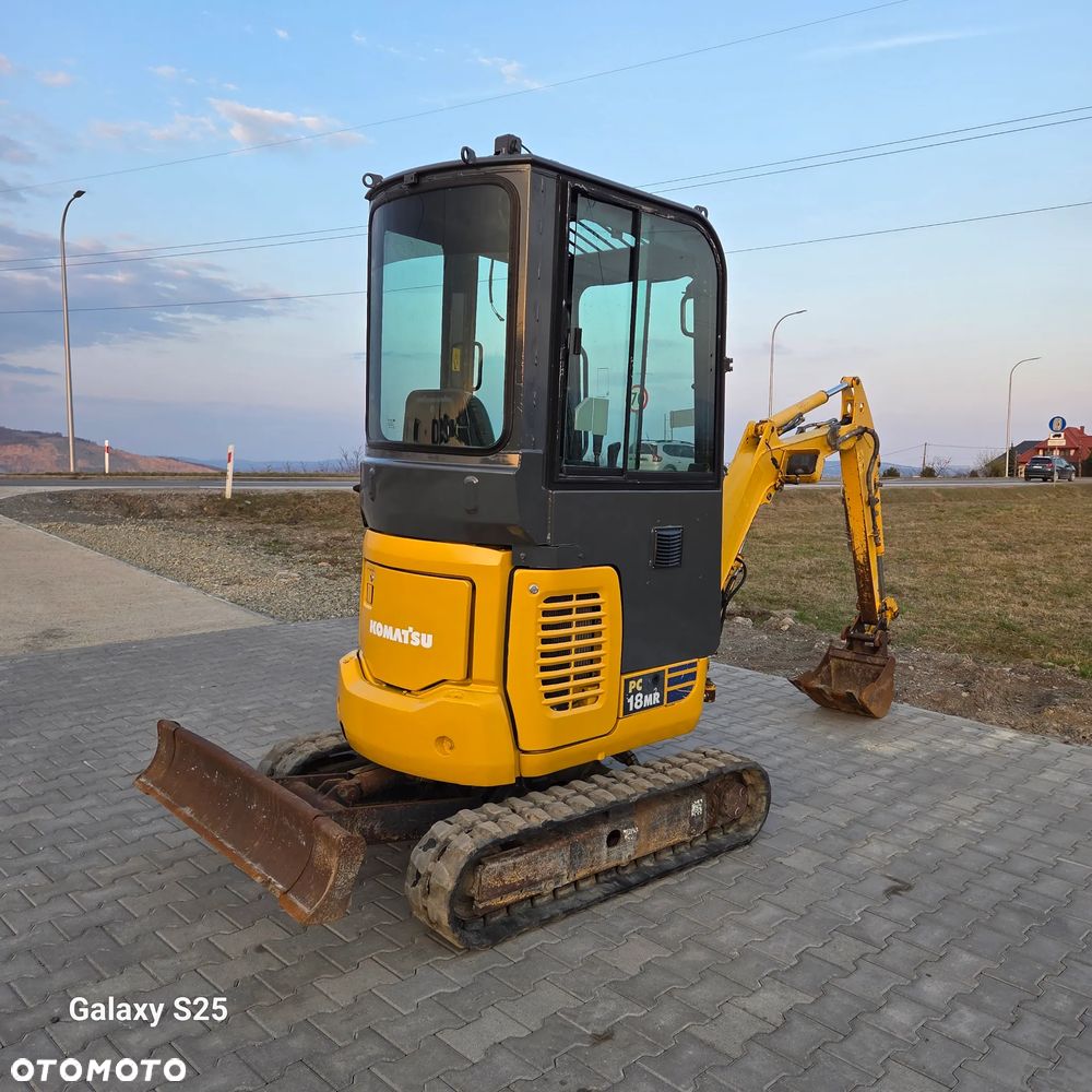 Komatsu PC 18 MR - 9
