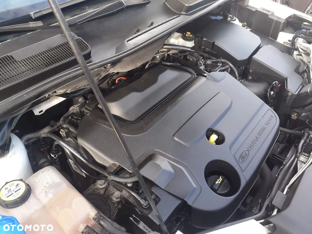 Ford Kuga 2.0 TDCi Titanium - 37