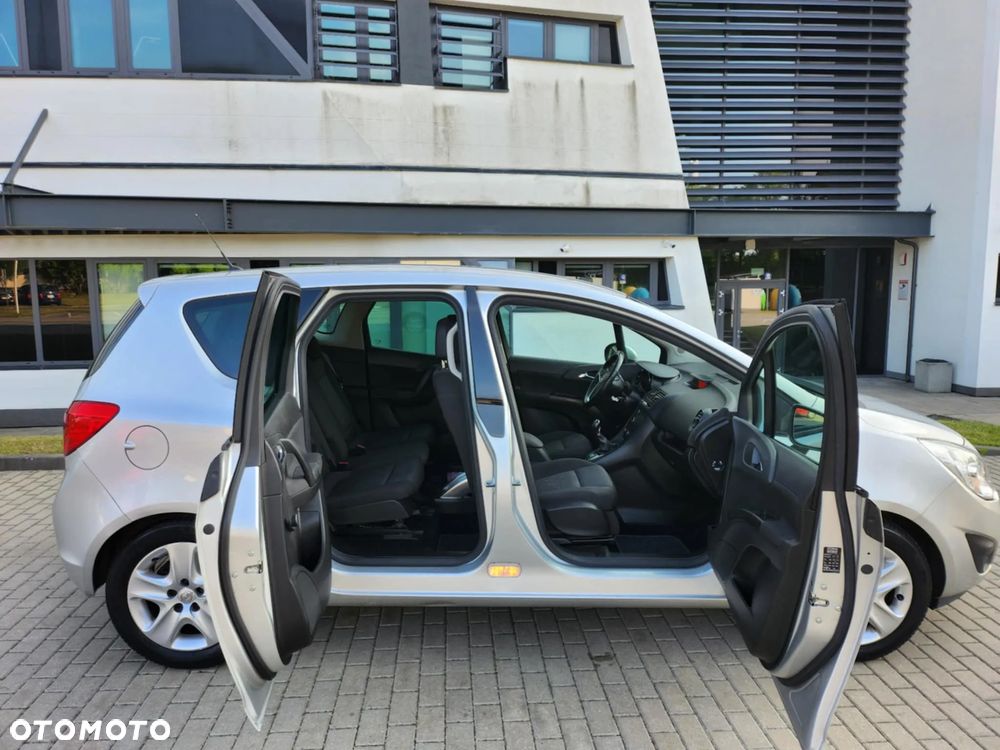 Opel Meriva - 10