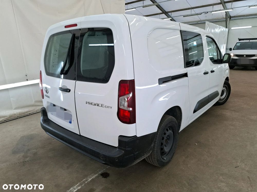 Toyota Proace City - 3
