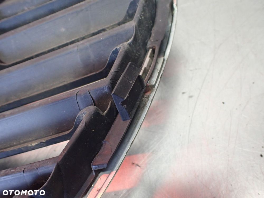 GRILL ATRAPA SUZUKI WAGON R II 1.3 B - 12