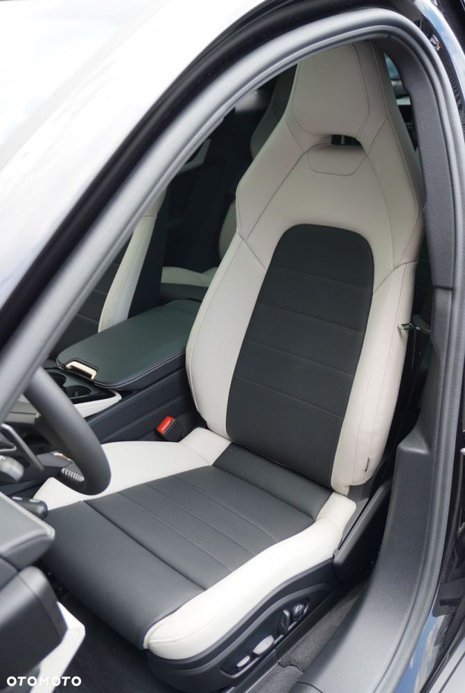 Porsche Panamera - 10