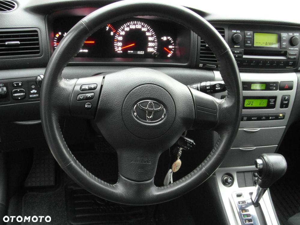 Toyota Corolla 1.6 VVT-i Automatik Edition - 23