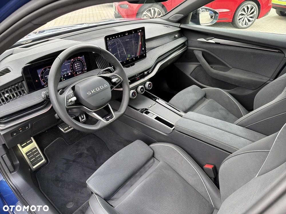 Skoda Superb 2.0 TDI SCR 4x4 Sportline DSG - 9