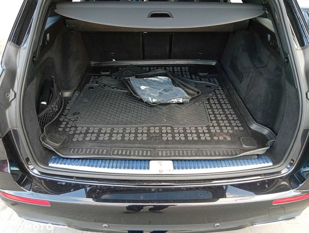 Mercedes-Benz Klasa E 220 d 4-Matic AMG - 26