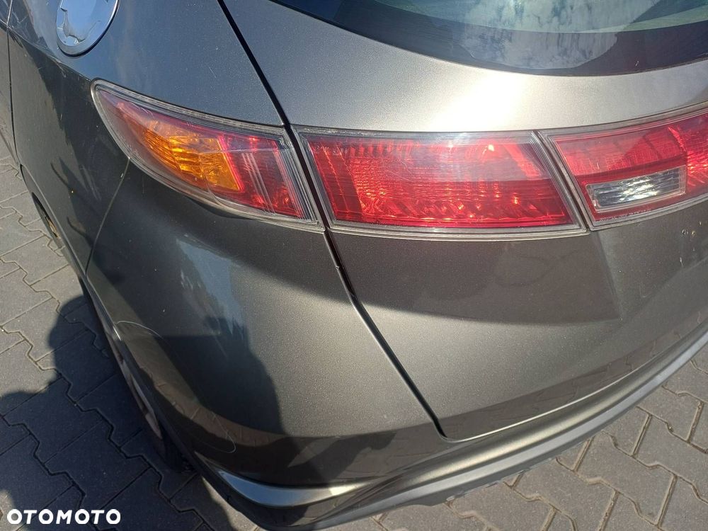KOMPLETNY TYŁ HONDA CIVIC VIII NH701M KLAPA BAGAŻNIKA ZDERZAK TYŁ LAMPY TYŁ - 10