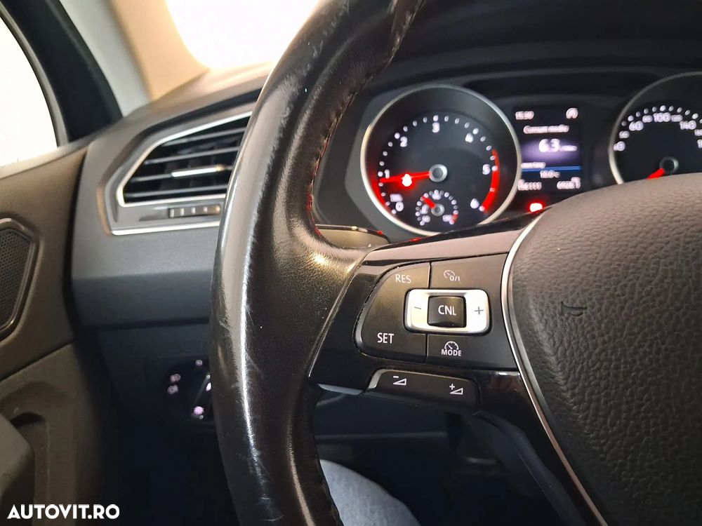 Volkswagen Tiguan 2.0 TDI DPF Comfortline - 11