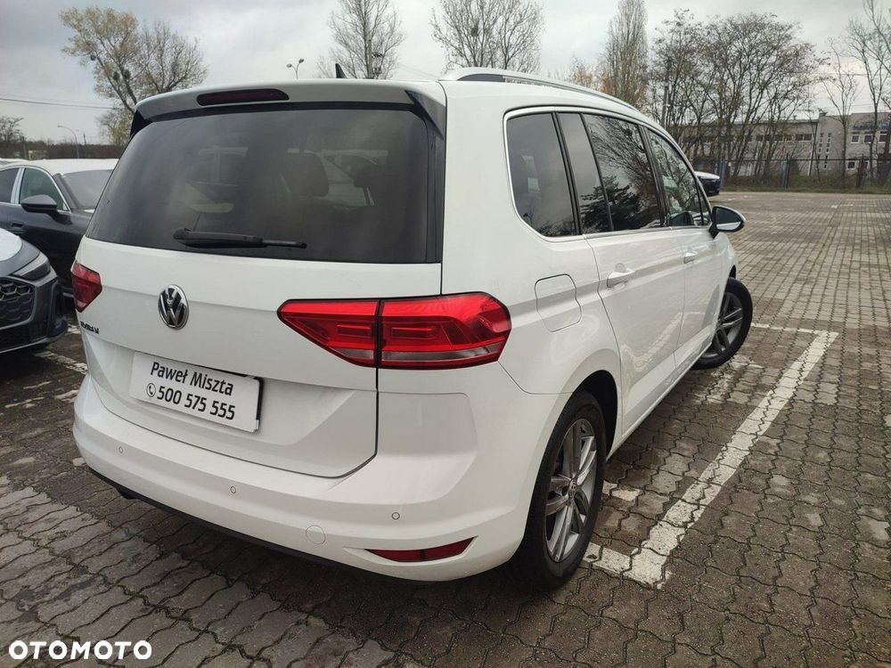 Volkswagen Touran - 3