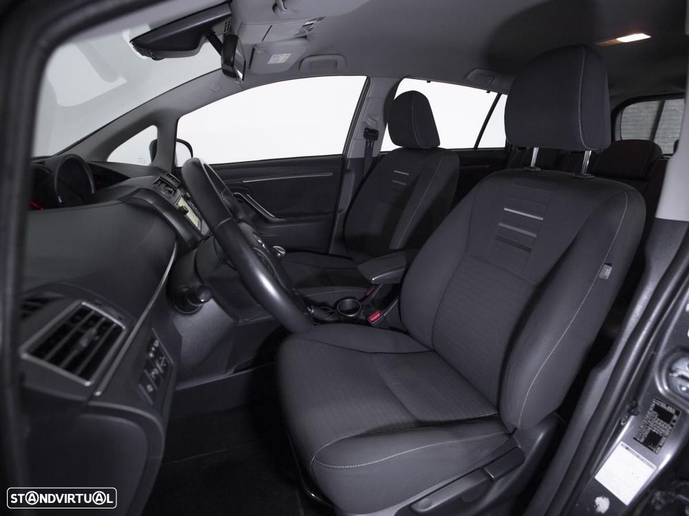 Toyota Verso - 9
