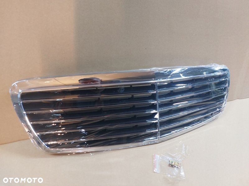 MERCEDES W211 GRILL ATRAPA 02-06 AVANGARDE NOWA - 3