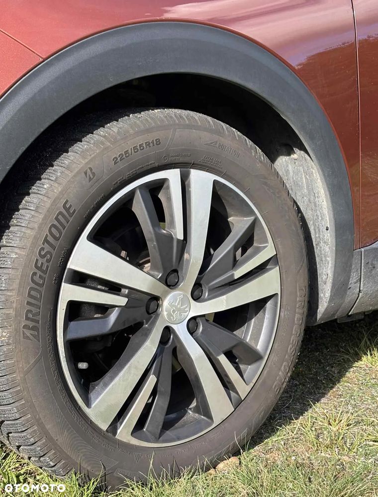 Peugeot 3008 1.5 BlueHDi Active S&S EAT8 - 28