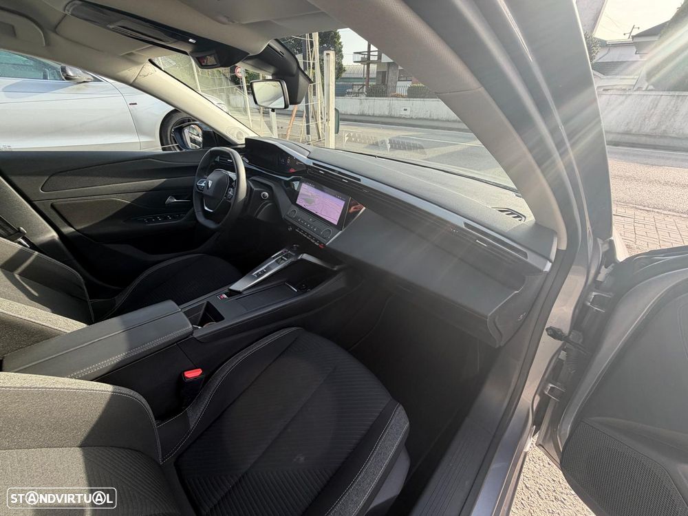 Peugeot 308 PureTech 130 EAT8 Active Pack - 11