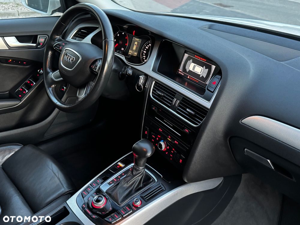 Audi A4 Avant 2.0 TDI DPF clean diesel multitronic Ambiente - 35