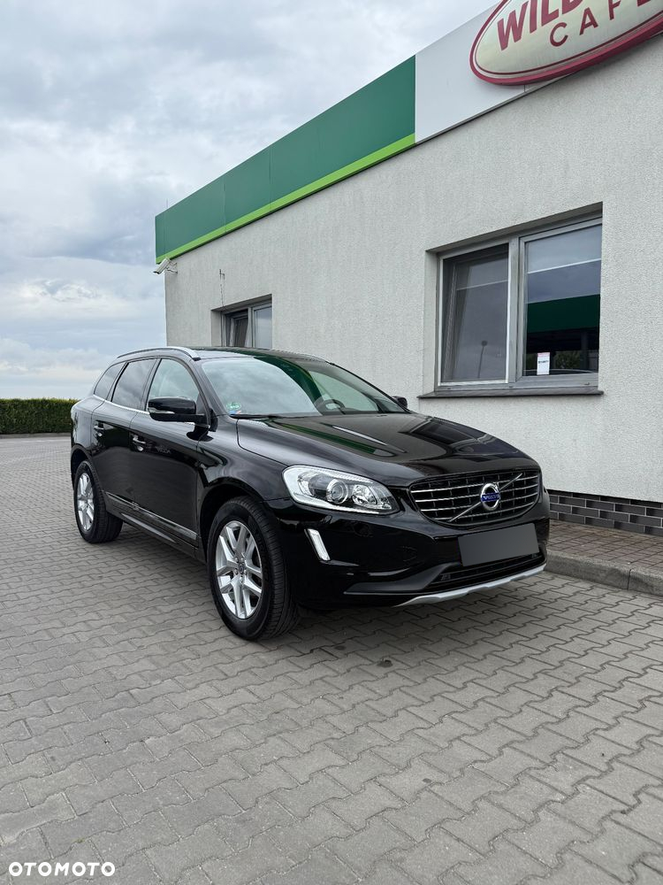 Volvo XC 60 D4 AWD Summum - 4