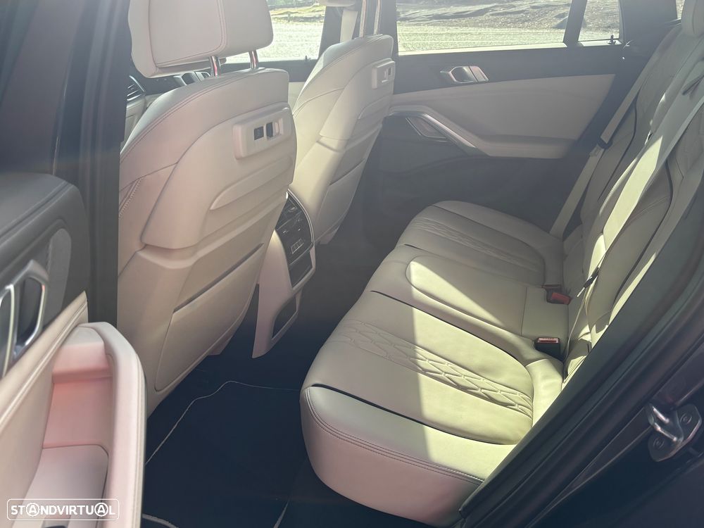 BMW X6 30 d xDrive Pack M - 12