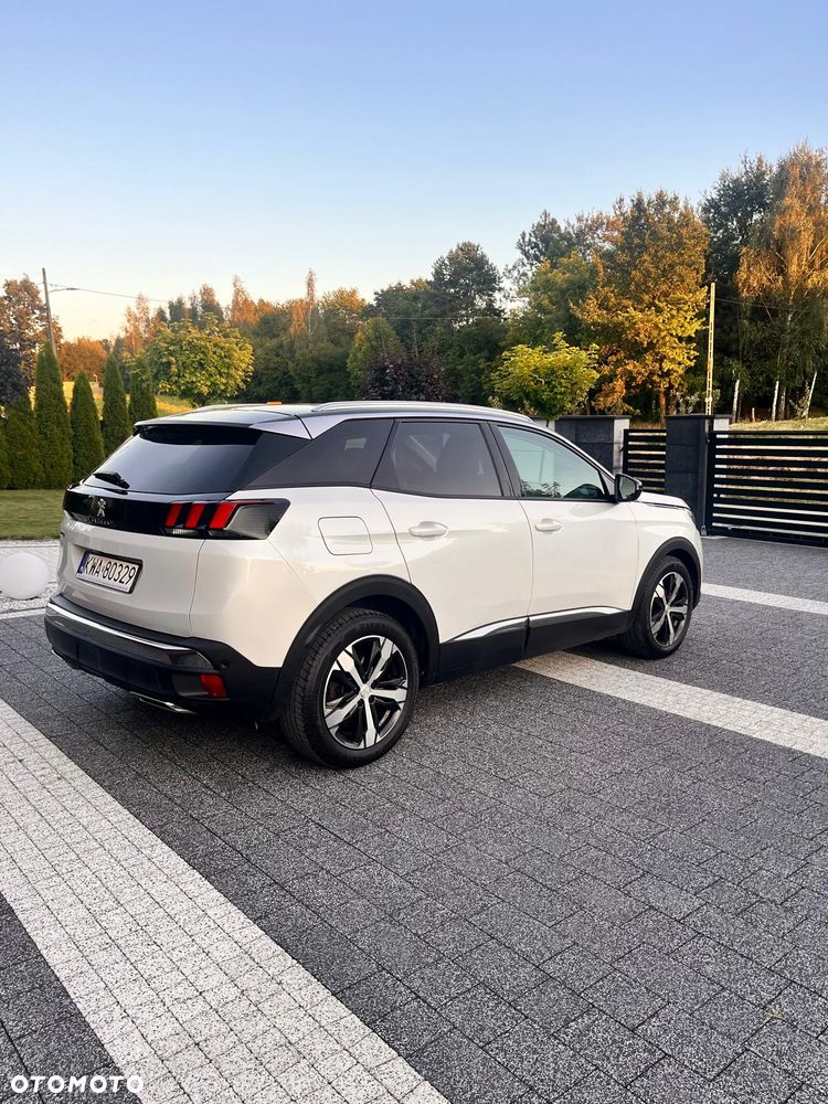 Peugeot 3008 1.2 PureTech GPF Allure S&S EAT8 - 14