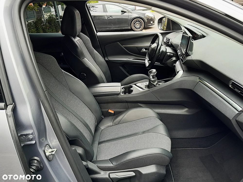 Peugeot 3008 BlueHDi 130 Stop & Start Allure - 10