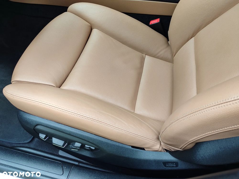BMW Seria 7 740d xDrive - 8