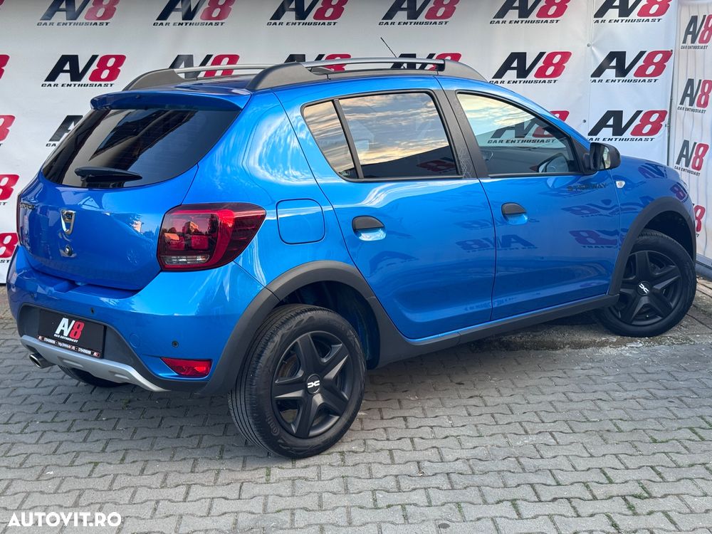 Dacia Sandero Stepway ECO-G 100 MT6 Essential - 4