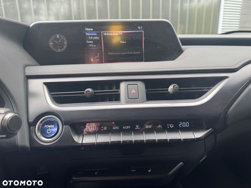 Lexus UX 250h GPF Business Edition 2WD - 14