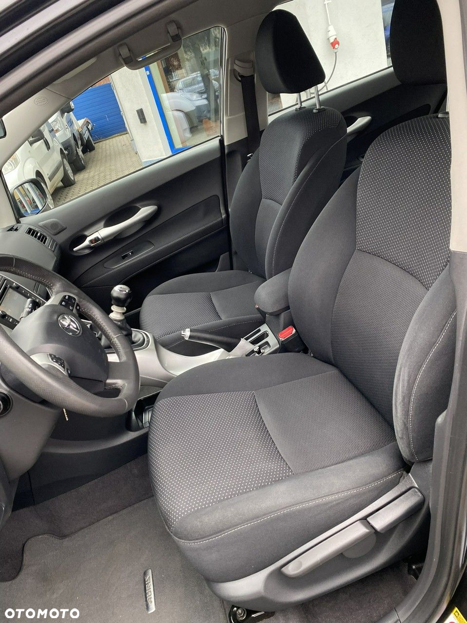 Toyota Auris 2.0 D-4D Prestige - 10