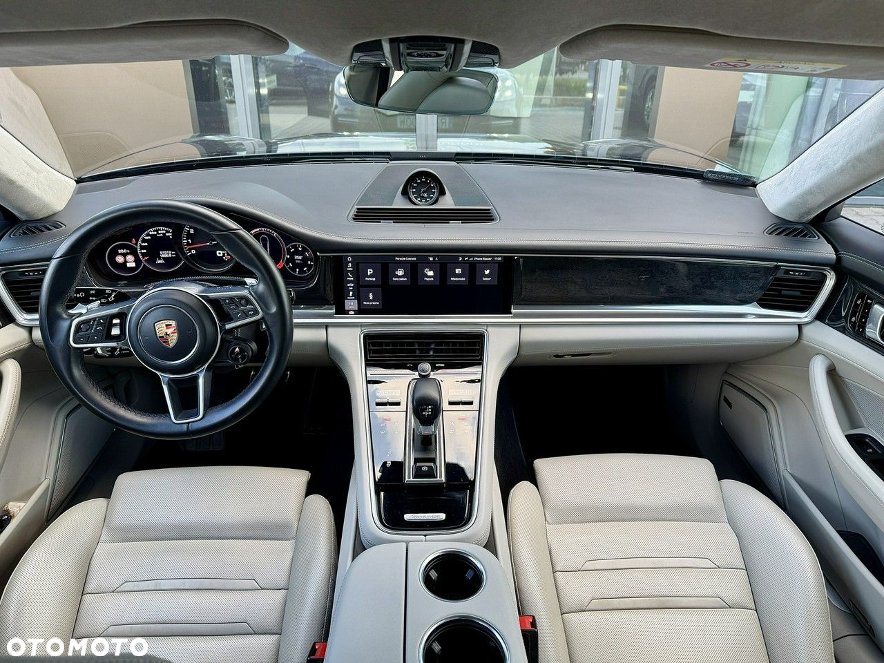 Porsche Panamera - 15