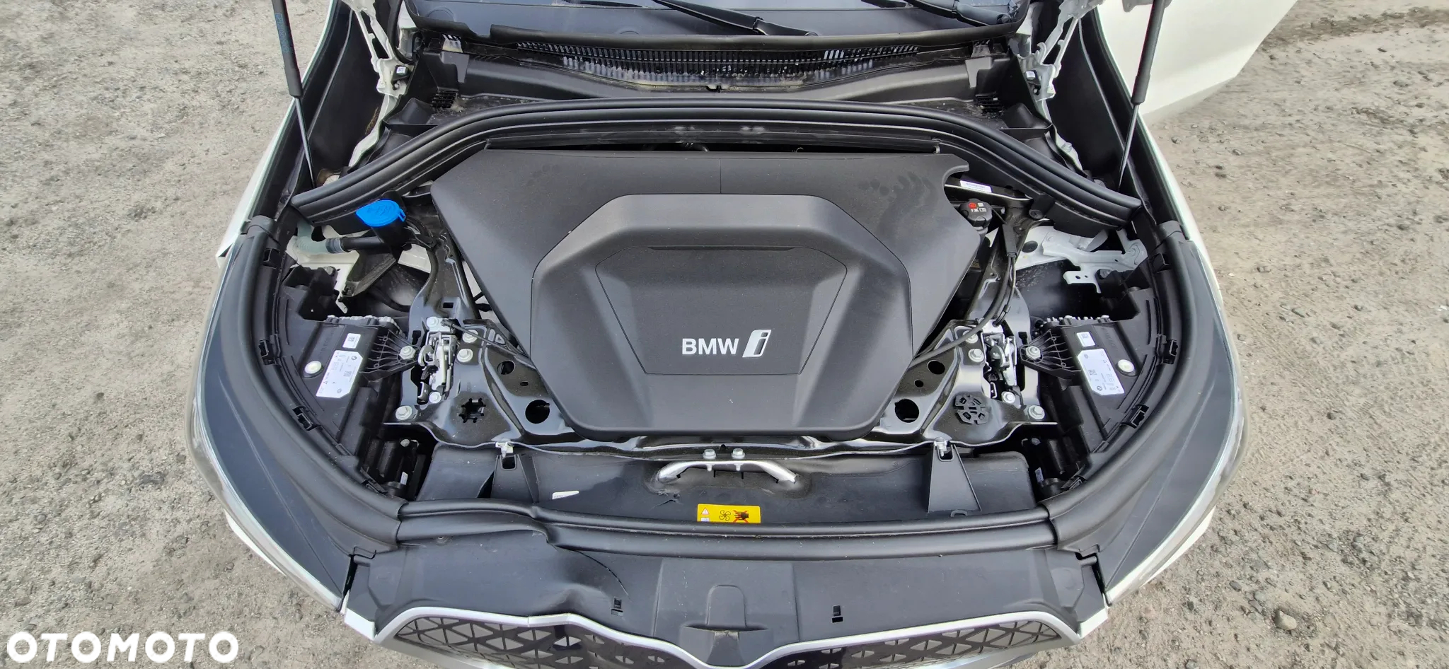 BMW iX1 eDrive20 - 9