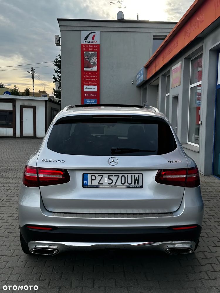 Mercedes-Benz GLC - 8