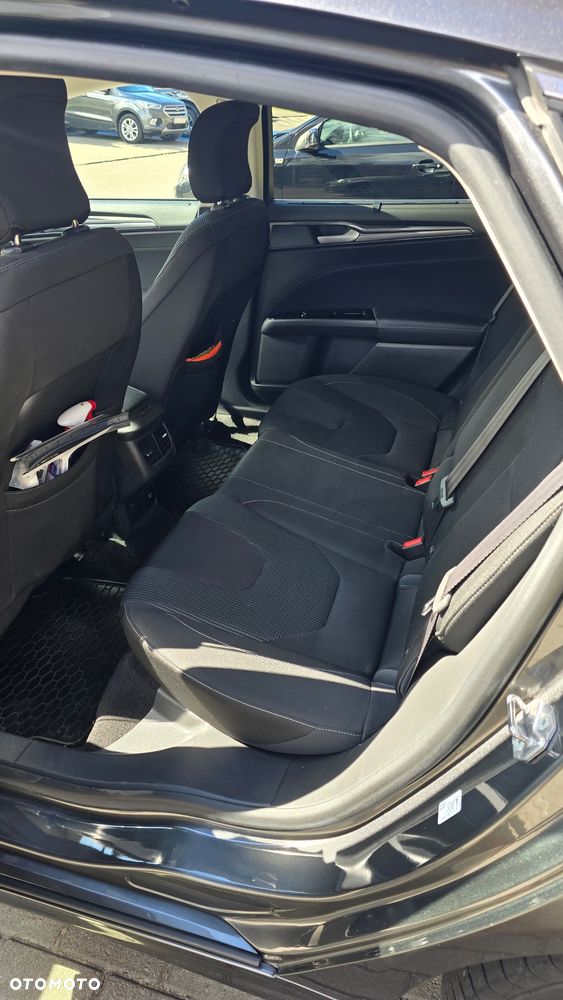 Ford Mondeo 2.0 EcoBlue Titanium - 12