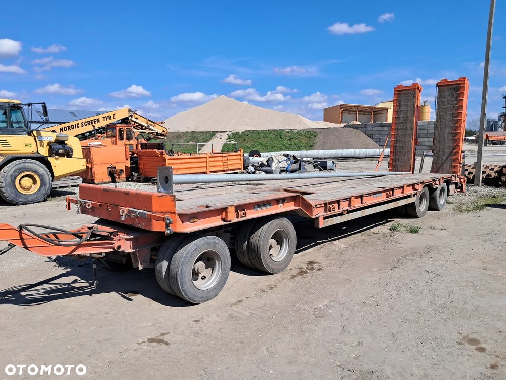 Goldhofer TU4-2X2-32/80