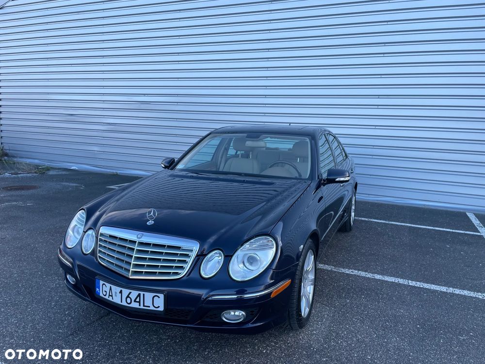 Mercedes-Benz Klasa E 350 4-Matic - 23