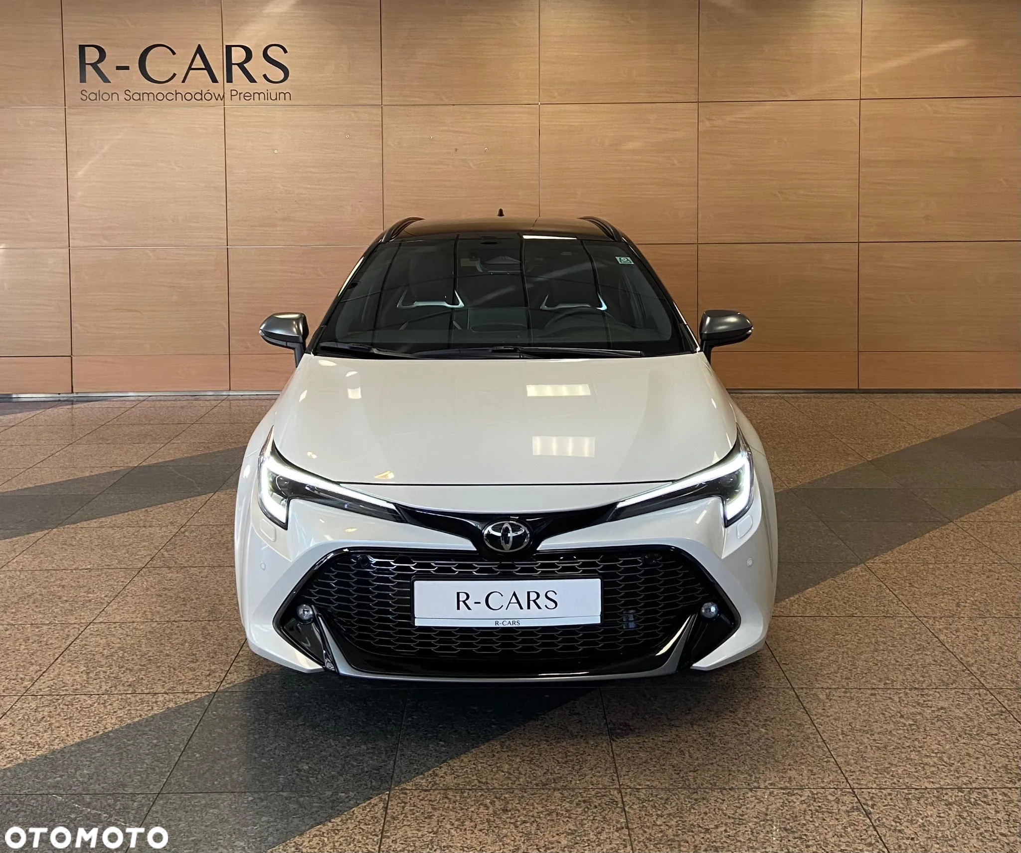 Toyota Corolla 2.0 Hybrid GR Sport Dynamic - 4