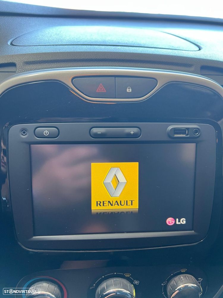 Renault Captur 0.9 TCE - 10