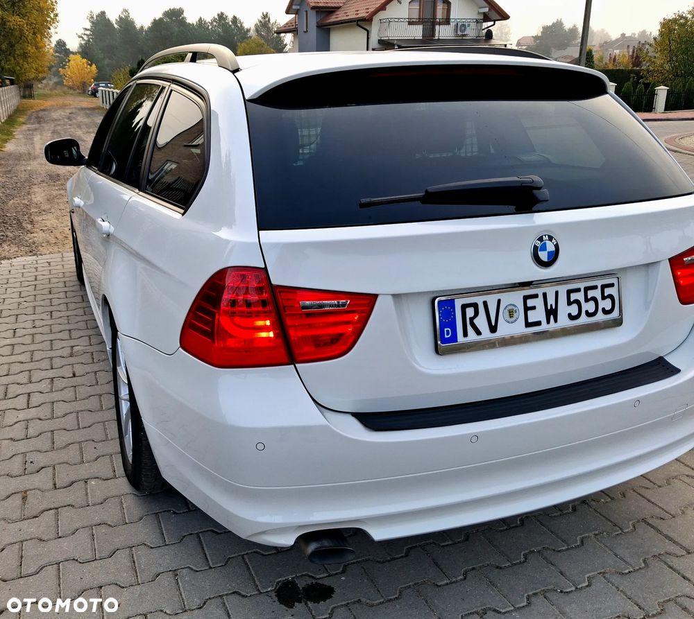 BMW Seria 3 - 12