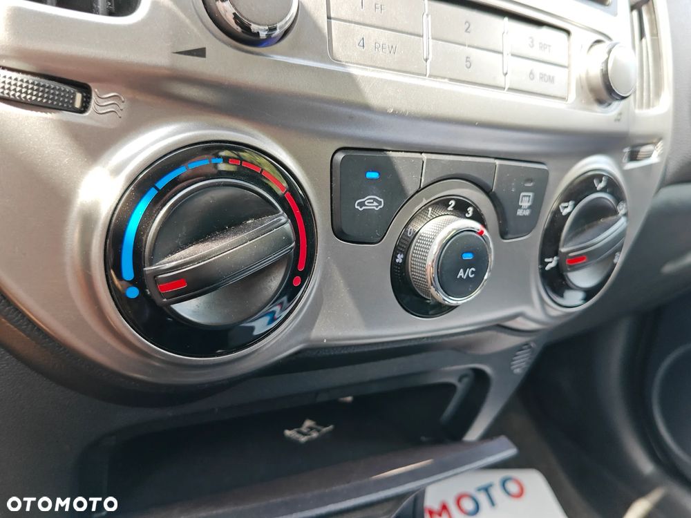 Hyundai i20 1.1 CRDi Comfort - 26