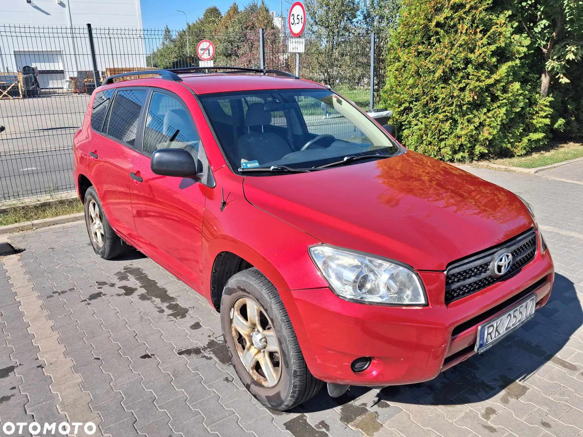 Toyota RAV4 - 3