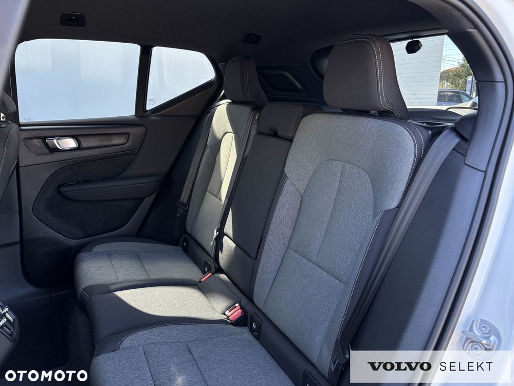 Volvo XC 40 - 20