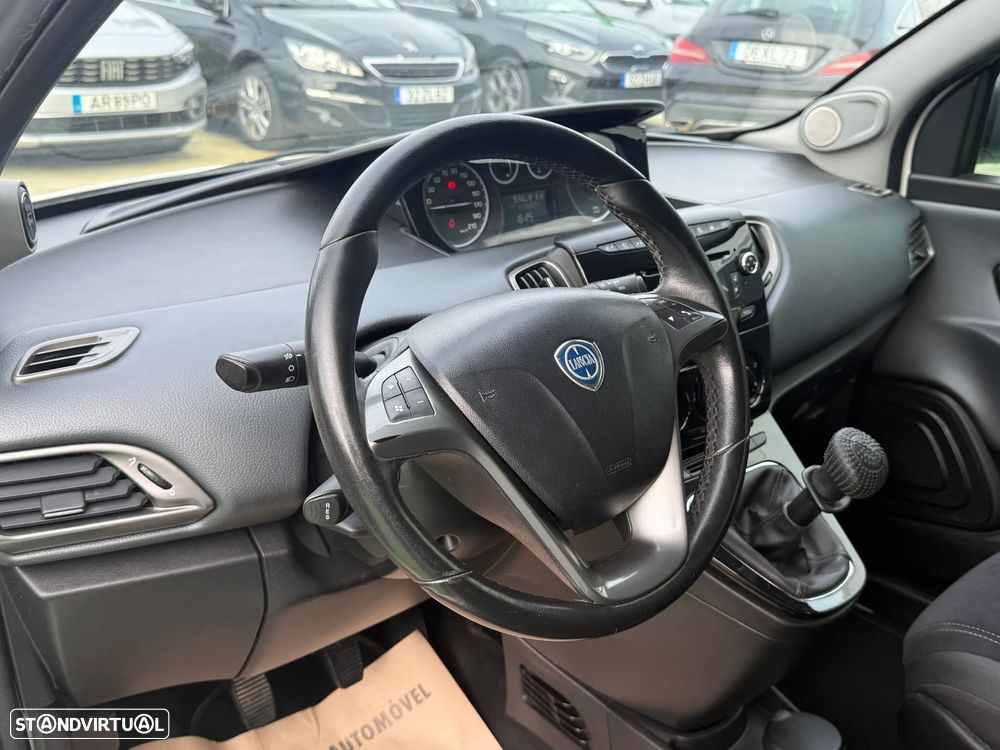 Lancia Ypsilon 1.2 S&S Platinum - 14