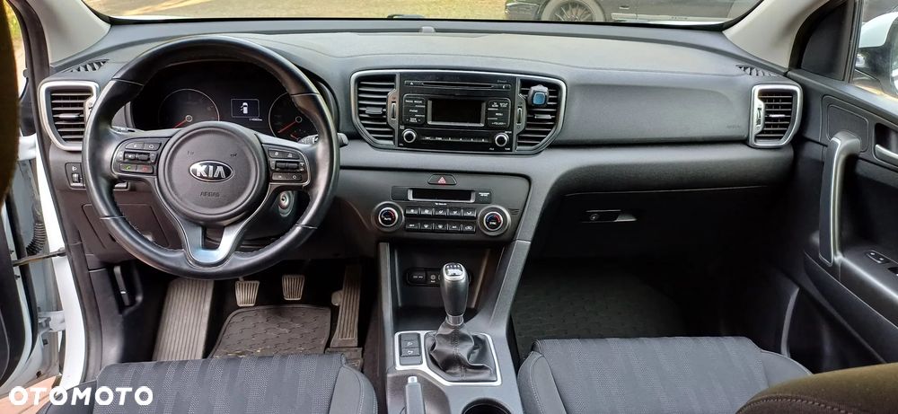 Kia Sportage 1.6 GDI Business Line 2WD - 9